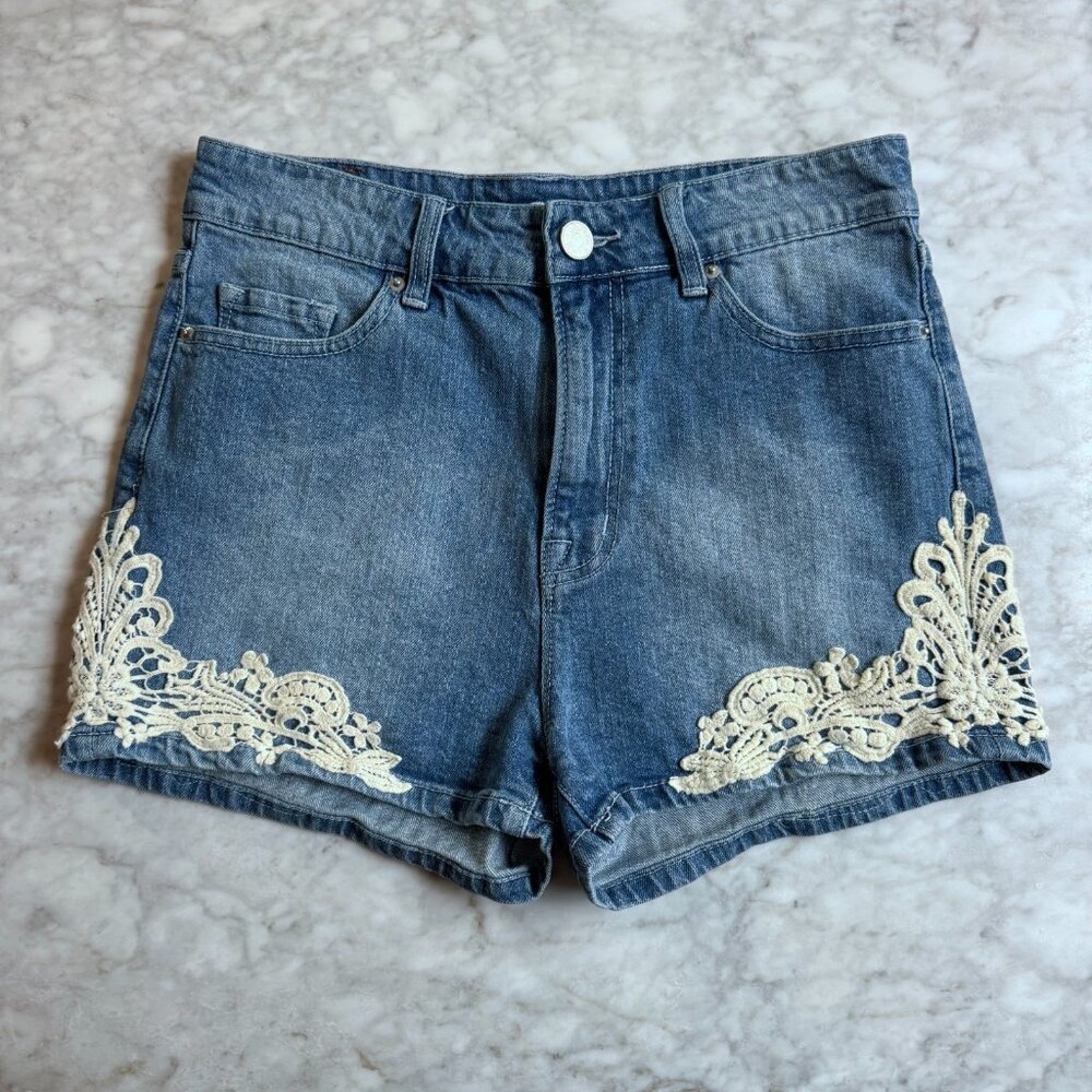 Urban Outfitters BDG Womens High Rise Erin Denim Shorts 28 Crochet Festival